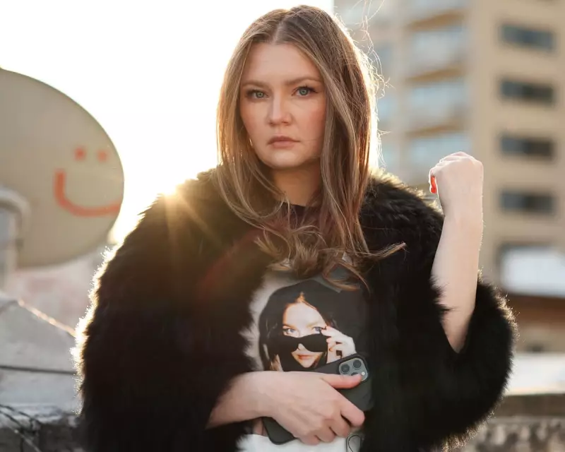 Anna Sorokin Shocks New York with Disturbing Rabbit Photoshoot in Park