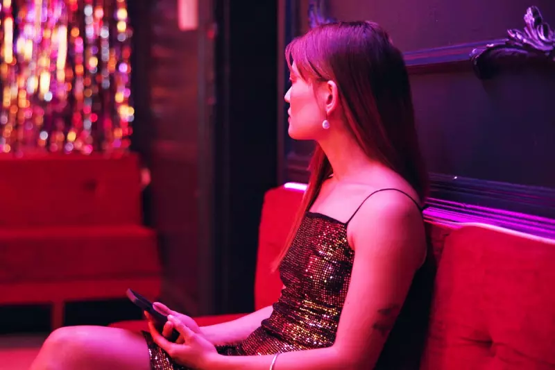 Banksying: The New Dating Trend Inspired by Street Art Mystery