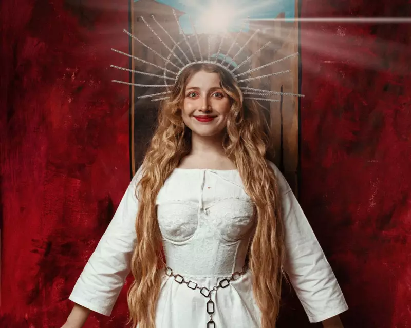 Bebe Cave Stuns in 'Christbride' at Edinburgh Fringe: A Hauntingly Beautiful Performance