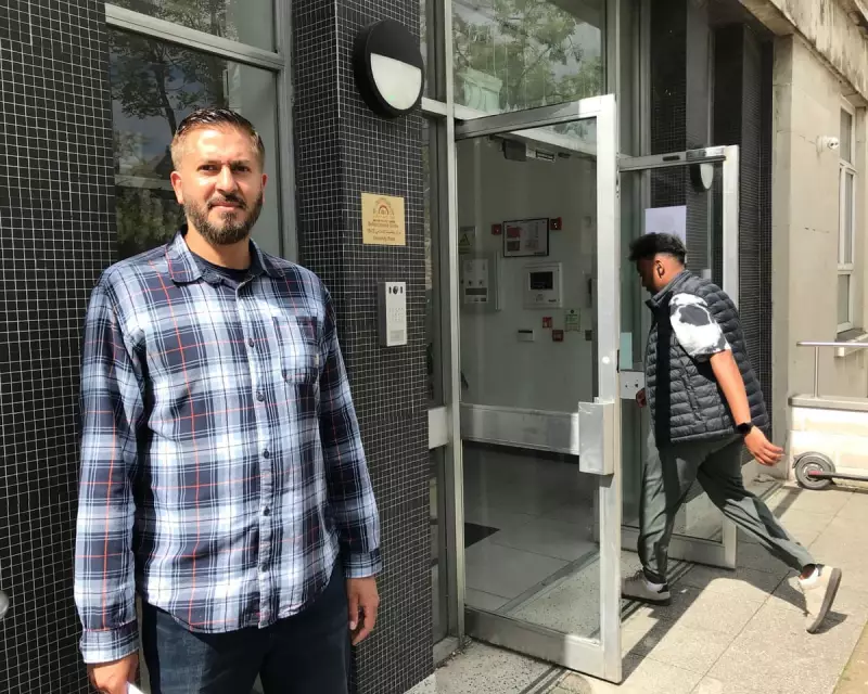 Belfast on Edge: Vigilante Patrols Spark Fears of Sectarian Violence and Community Tensions