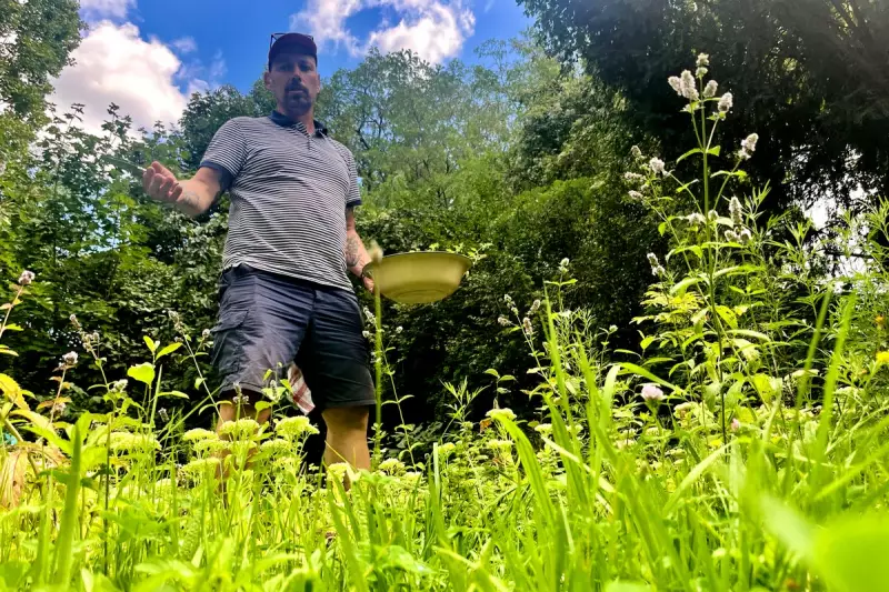 Berlin's Boozy Kiwi: New Zealand Man's 500-Day Airport Ordeal After Passport Theft