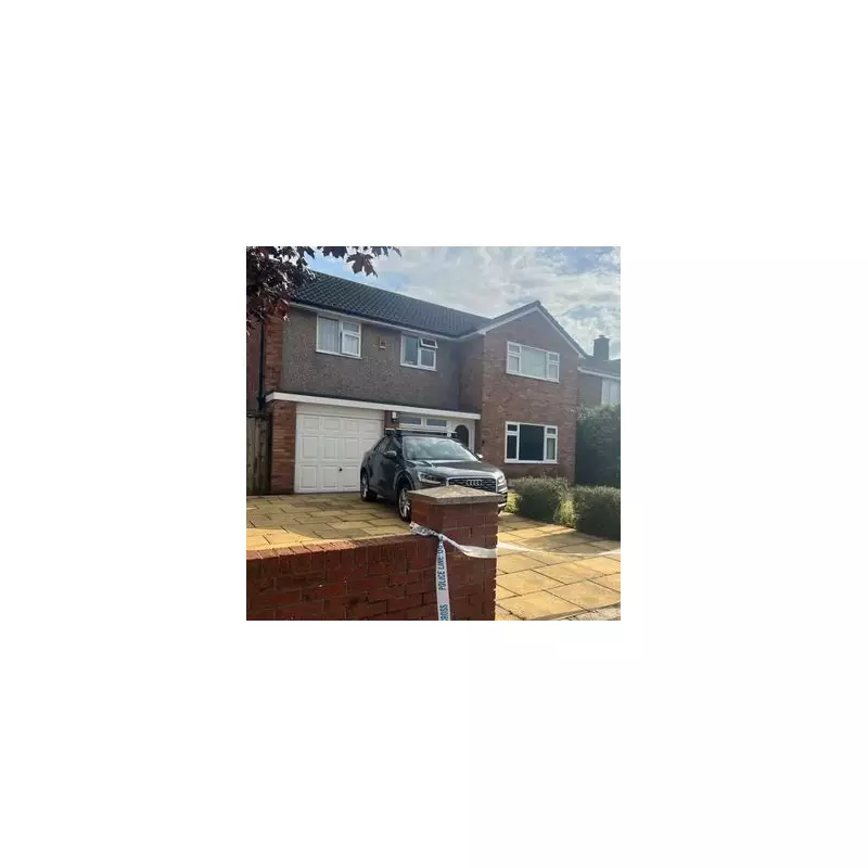 Bizarre Streaker Causes Chaos in Westminster: Topless Man Sprints Through Busy Streets