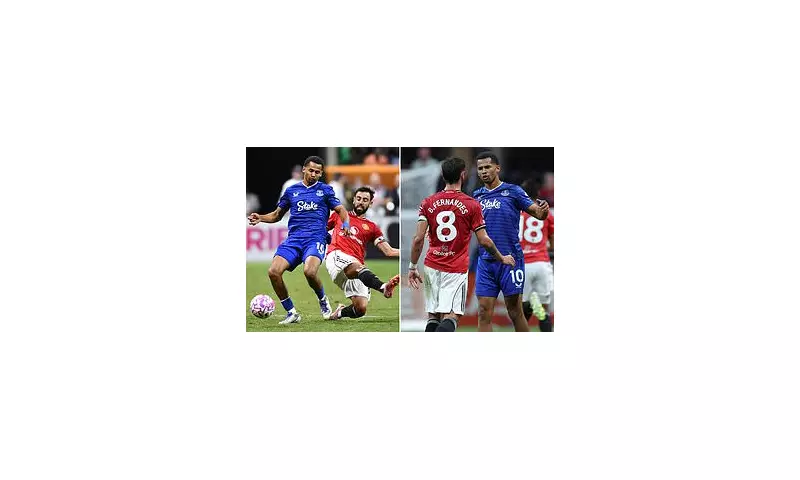 Bruno Fernandes and Iliman Ndiaye Clash as Everton Hold Man United to a 2-2 Draw in Fiery Encounter