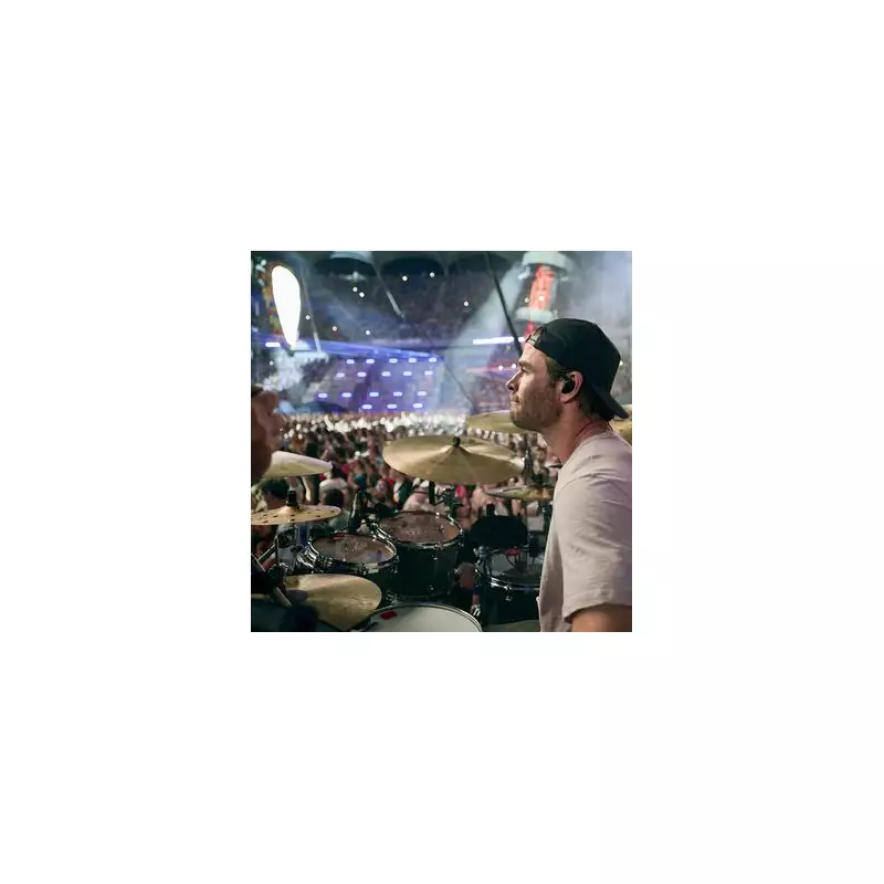 Chris Hemsworth Admits His 'Stupidest' Career Move – Fans Are Stunned!