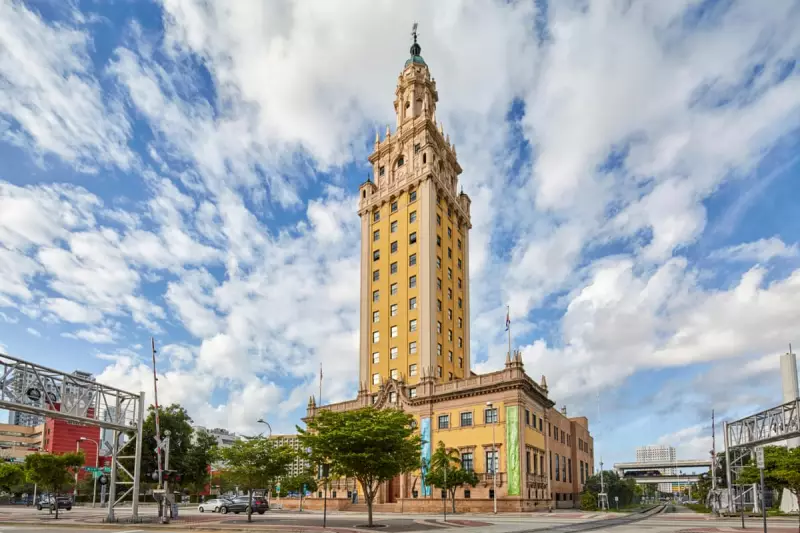 Cuban Refugees Occupy Miami's Freedom Tower in Dramatic Protest Over US Immigration Policies