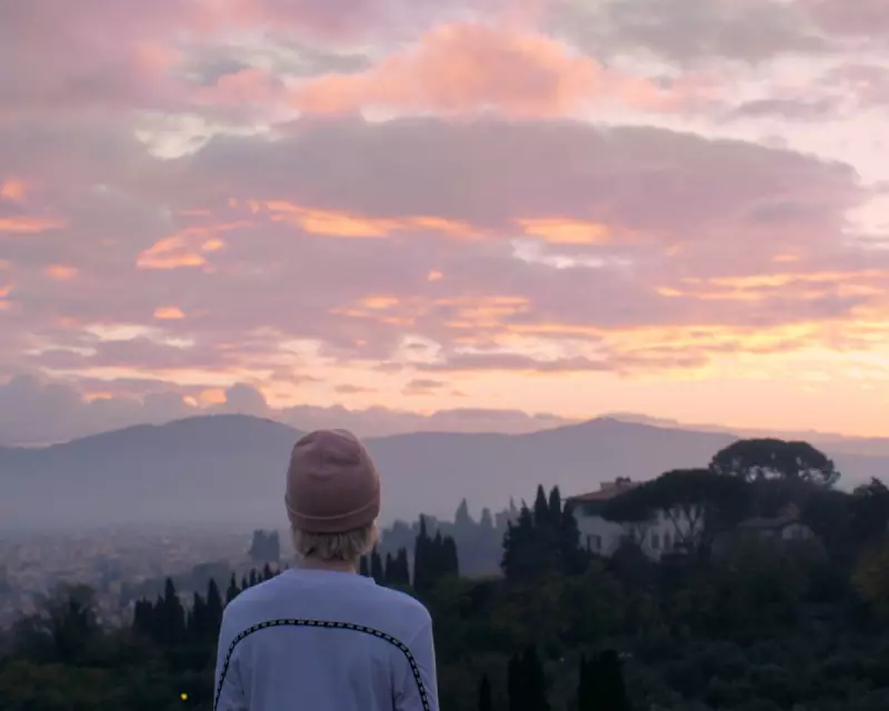 Dawn Dusk Review: A Haunting Tale of Grief and Resilience in the Fashion World