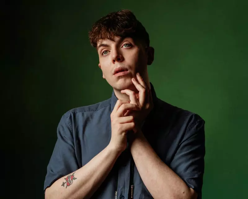 Ed Night's 'Your Old Mucker': A Razor-Sharp Comedy Tour of South London's Streets | Review