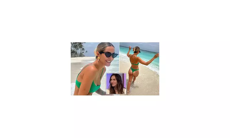 Frankie Bridge Stuns in Bikini Amid Maldives Getaway – Feud with Myleene Klass Heats Up