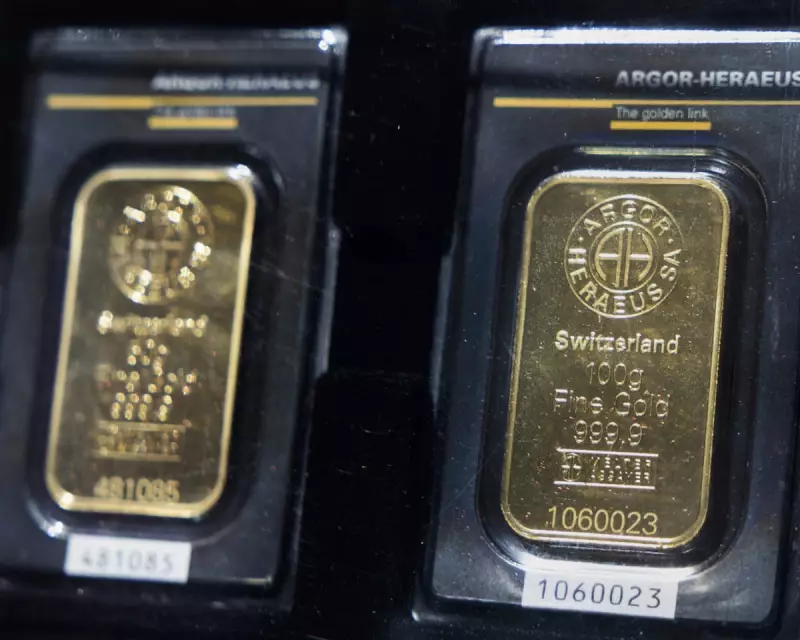 Gold Prices Dip as Trump Rules Out Tariffs on Imported Bars – Market Reacts