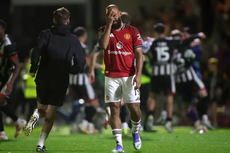 Grimsby Town Stun Man Utd in Epic Carabao Cup Penalty Shootout Drama
