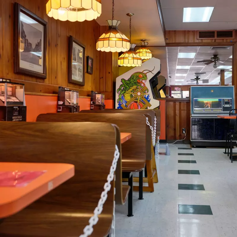 Haunting 1950s-Style Diner Captures the Eerie Silence of the Covid Pandemic