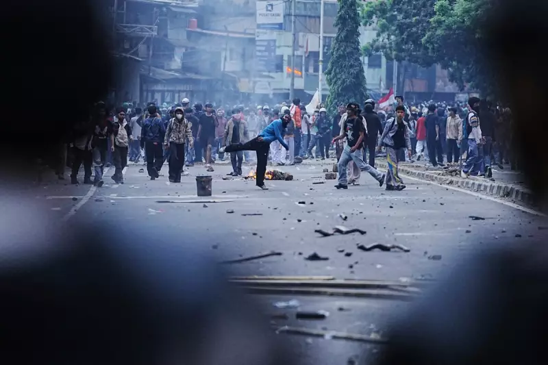 Indonesian Police Storm Parliament: Tear Gas and Chaos as Lawmakers Debate Controversial Bill