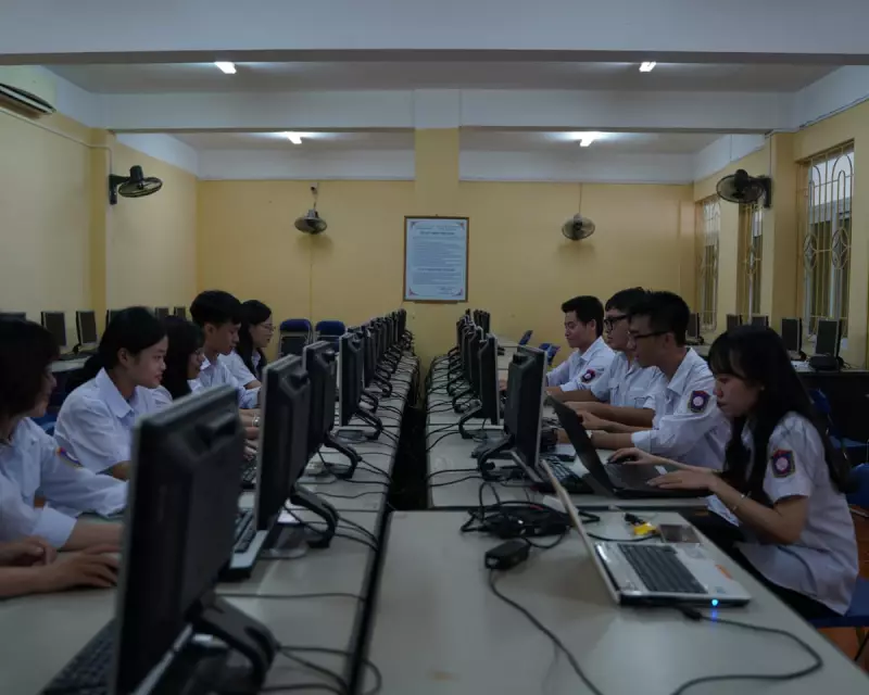 Inside the Thrilling, High-Stakes World of Competitive Spreadsheeting