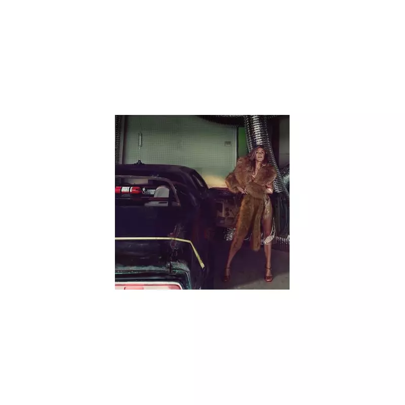 Jennifer Aniston Reveals Heartfelt Tribute to Matthew Perry: 'He Was Our Family'