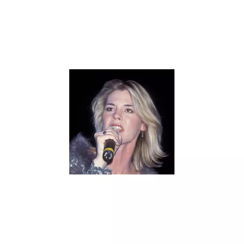 Jennifer Paige's 'Crush' Smash Hit: The Untold Story of the 90s Pop Anthem's Shocking Comeback