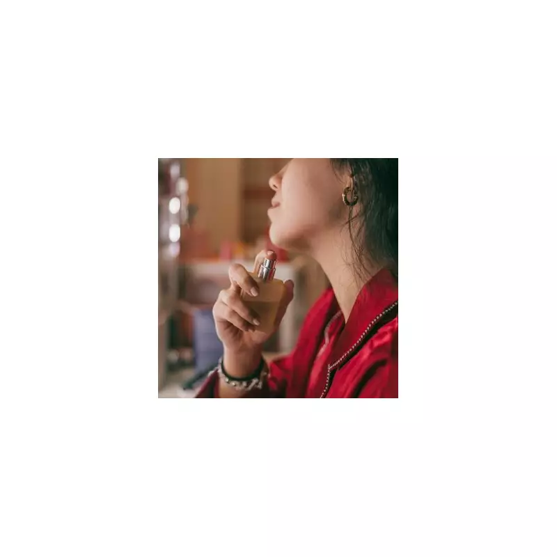 Jimmy Choo's Stunning New Fragrance: A Must-Have for Every Woman's Collection