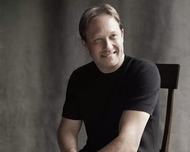 Ludovic Morlot's Stunning Rendition of Ravel's Complete Orchestral Works: A Masterclass in Musical Brilliance