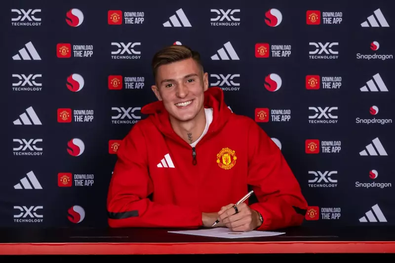 Man United and Newcastle Battle for Rising Star Benjamin Šeško