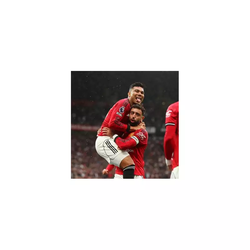 Man Utd Half-Time Player Ratings: Garnacho Shines, Mainoo Struggles in Palace Defeat