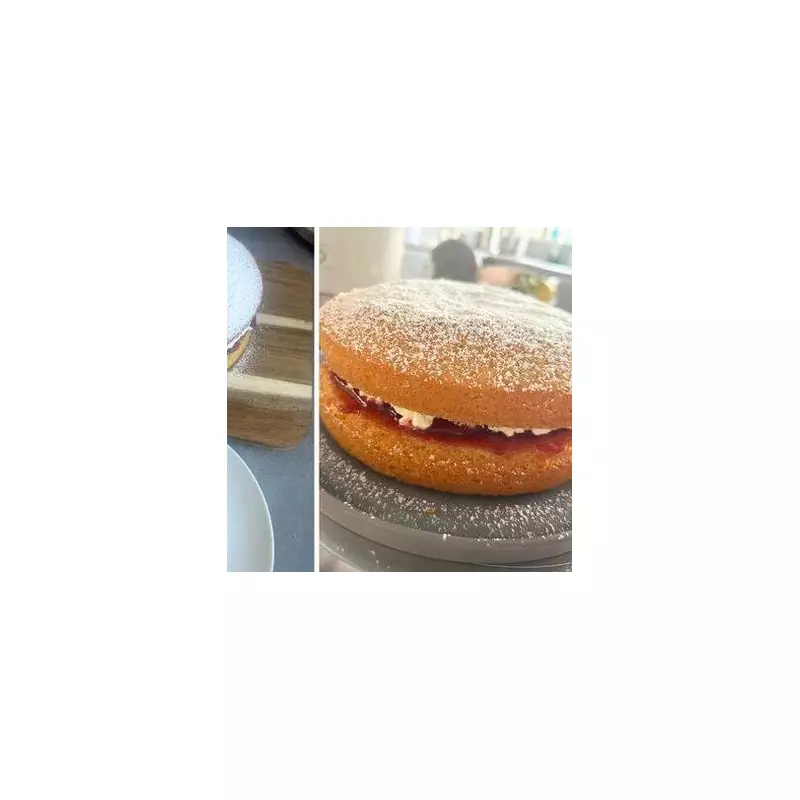 Mary Berry & Nigella's Ultimate Victoria Sponge Recipe | Foolproof Baking