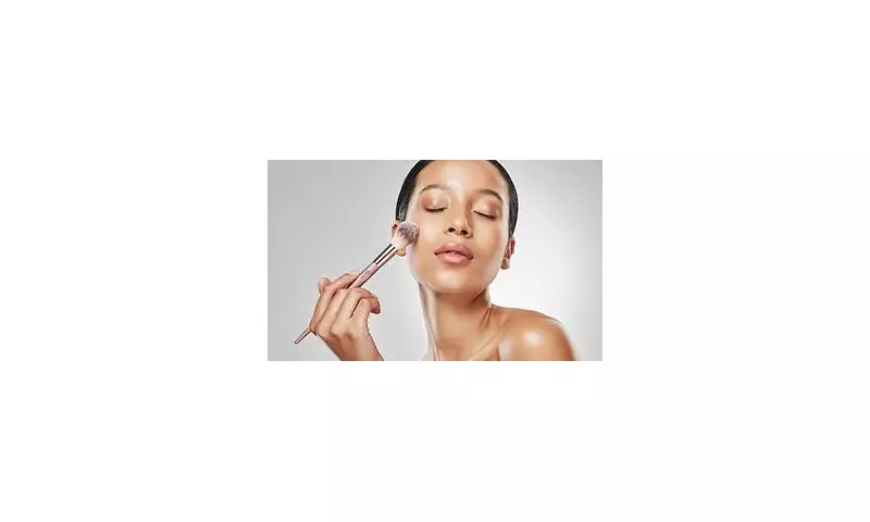 Master the Art of Bronzing: Pro Tips for a Sun-Kissed Glow All Year Round