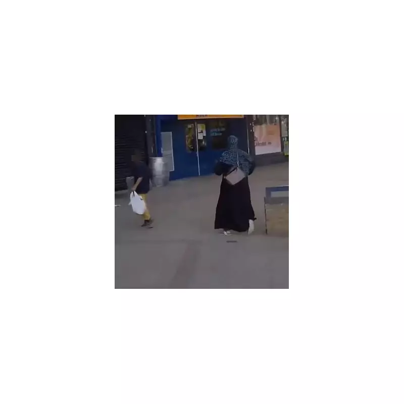 Muslim Mum and Toddler Racially Abused on London Bus in Shocking Hate Crime