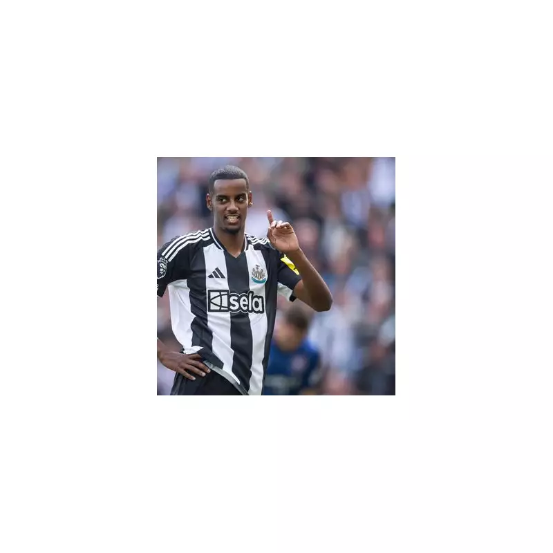 Newcastle United Face Alexander Isak Transfer Dilemma as Wayne Rooney Urges Manchester United Move