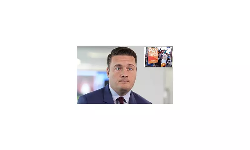 NHS Strike Threat Looms Despite Junior Doctors' Pay Truce, Warns Health Secretary