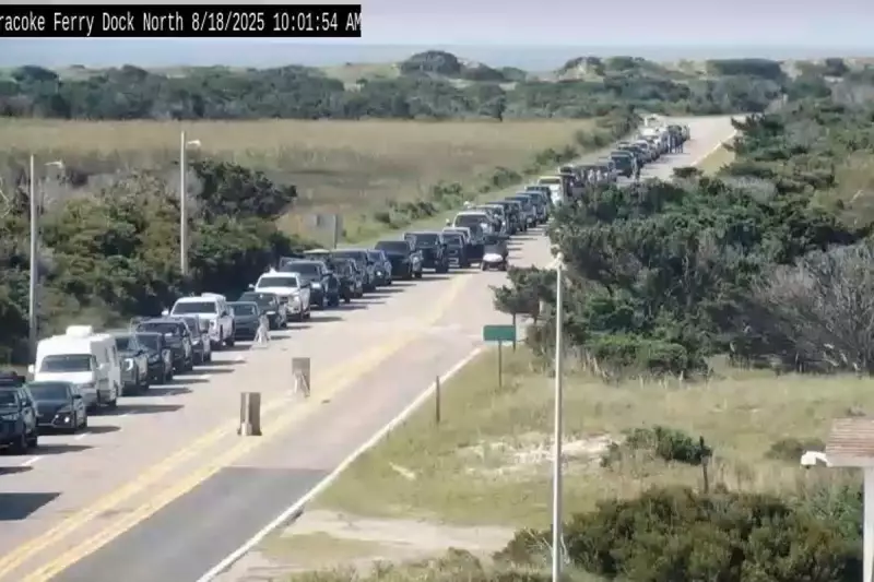 North Carolina Braces for Hurricane Franklin: Coastal Areas on High Alert