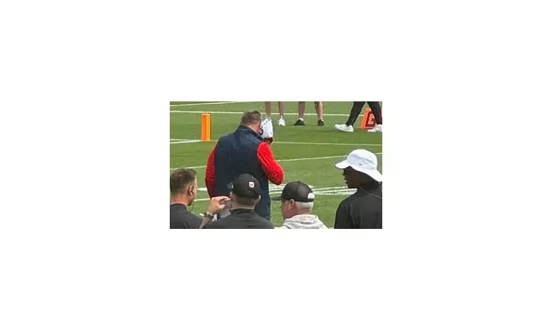 Patriots Coach Mike Vrabel in Bloody Sideline Clash – Shocking NFL Drama Unfolds
