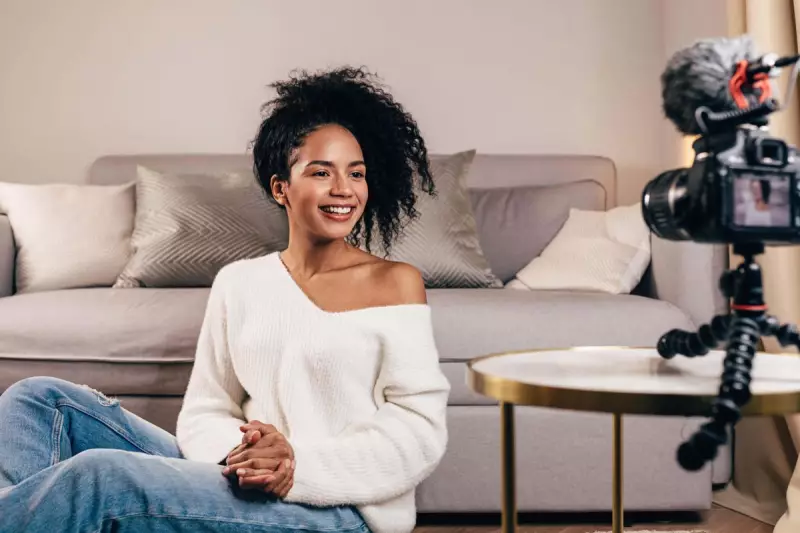 PayPal CEO's Pay Packet Dwarfs Dropbox Boss's Earnings by 600% | Independent Analysis