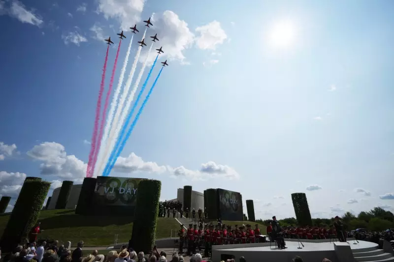 Red Arrows Soar Over London in Spectacular VJ Day 80th Anniversary Flypast