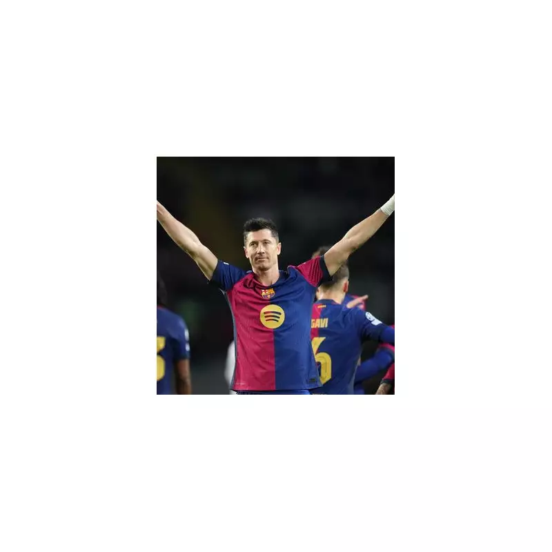 Robert Lewandowski Transfer Saga: Man Utd and Barcelona Battle for Bayern Munich Star