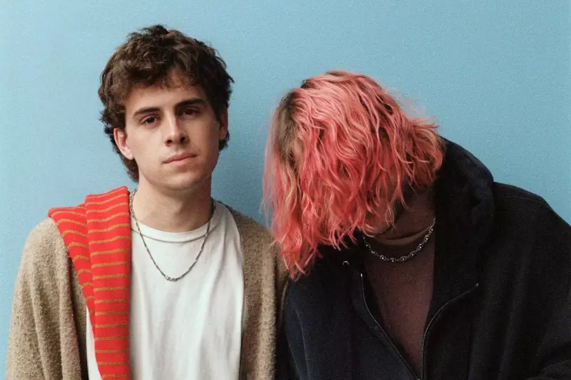 Royel Otis Moody Gig Review: Band Addresses 'Hickey' Lyric Controversy Head-On