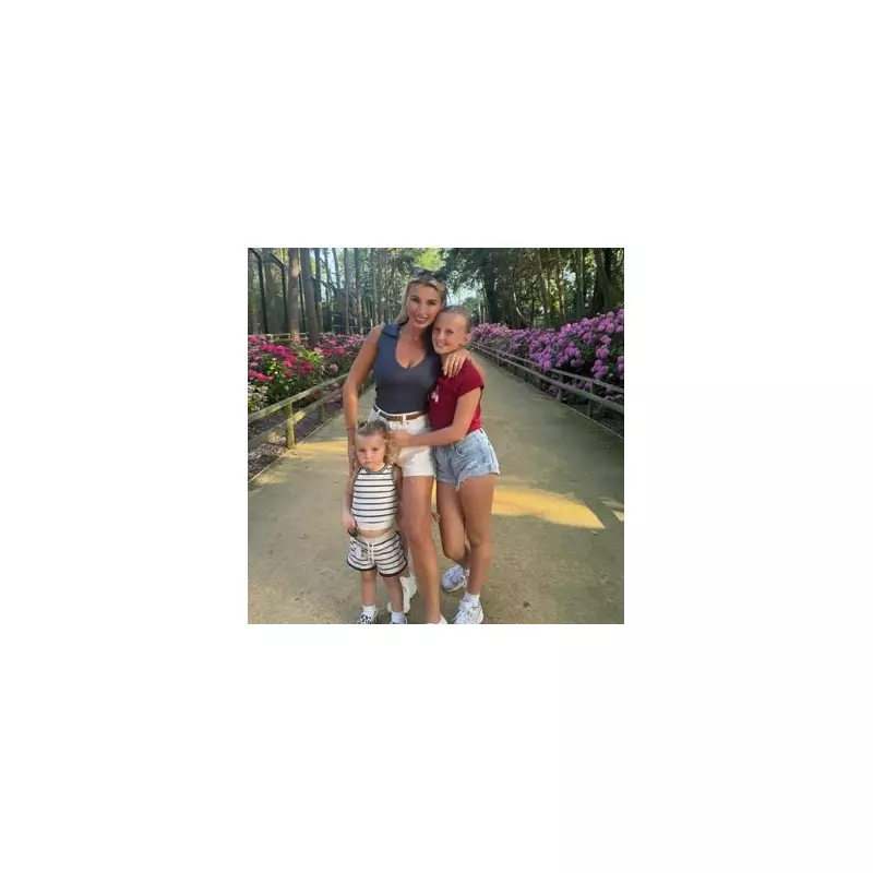 Save £275 on a UK Safari Adventure with Billie Eilish's Favourite Water Bottle