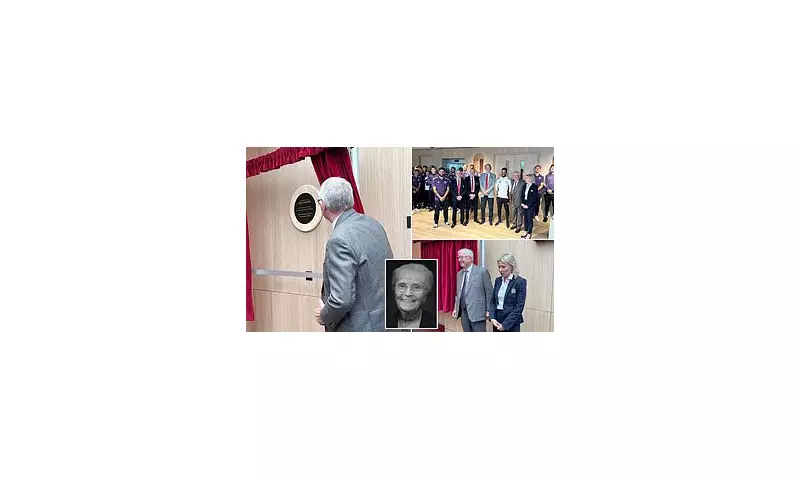 Sir Alex Ferguson Pays Heartfelt Tribute to Man United's Long-Serving Receptionist Kath Phipps