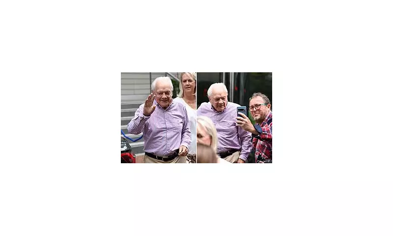 Sir David Jason, 85, Delights Fans at Manchester's Lowry Theatre | 'Lovely Jubbly!' Moment