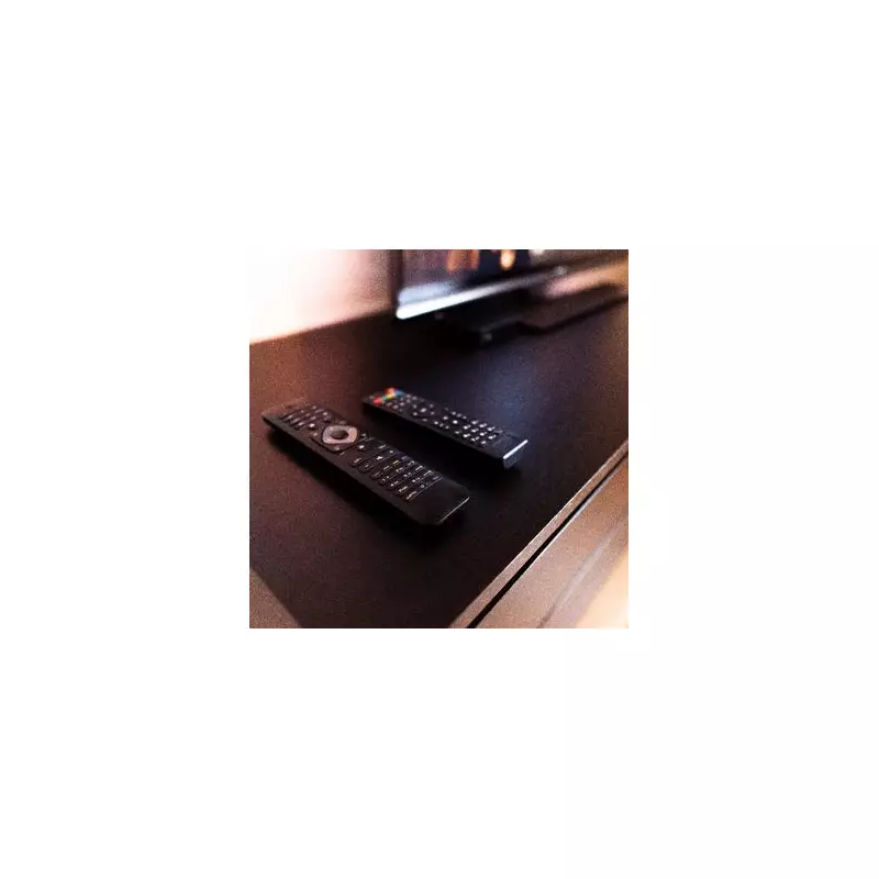 Travel Expert's Genius 'Sixth Item' Airport Security Hack Will Save You Hours