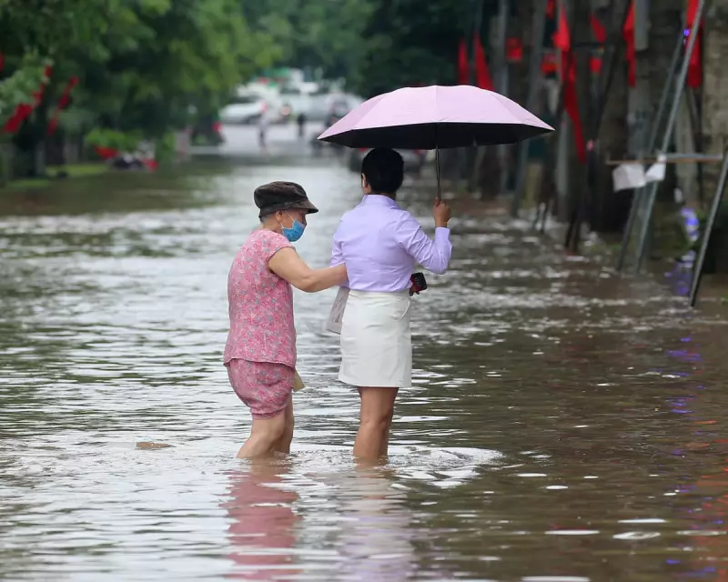 Typhoon Kajiki Ravages South-East Asia: Fatalities Confirmed in Vietnam as Deadly Storm Makes Landfall