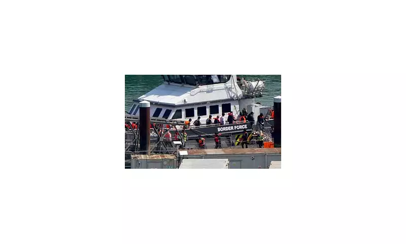 UK and France Strike New Deal to Detain and Remove Small Boat Migrants in Bold Crackdown