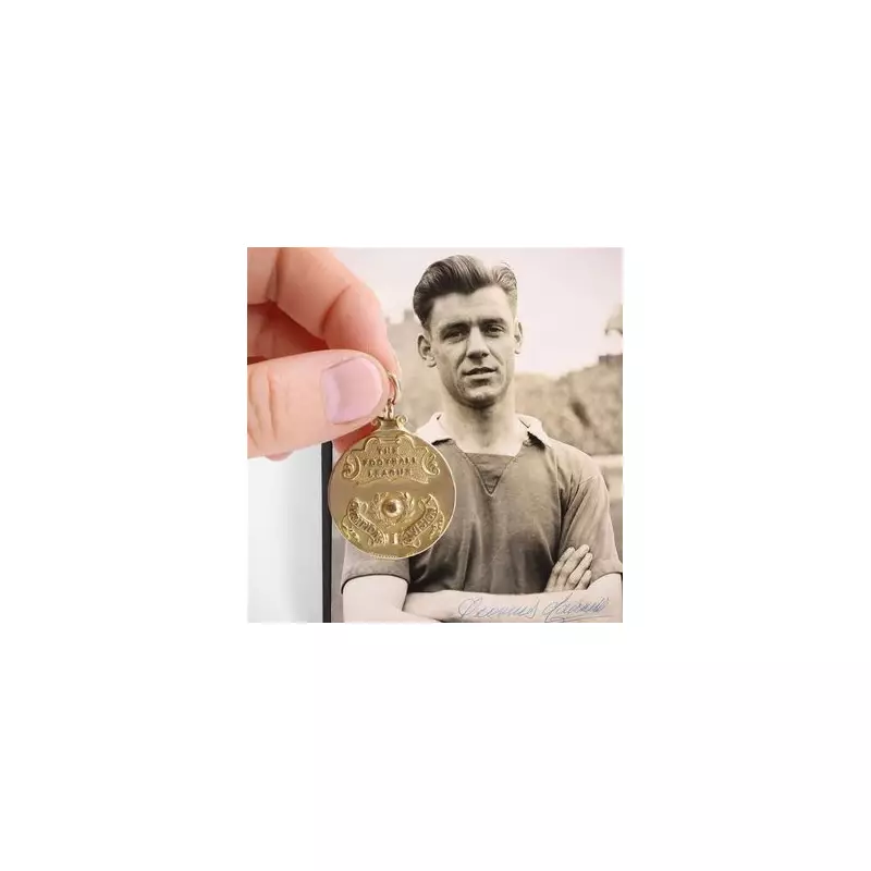 Ultra-Rare Chelsea Title Medal from 1955 Up for Auction – Football History Up for Grabs!