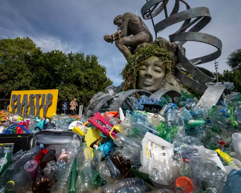 UN Plastic Pollution Talks Must Deliver Ambitious Treaty, Urges Leading Expert
