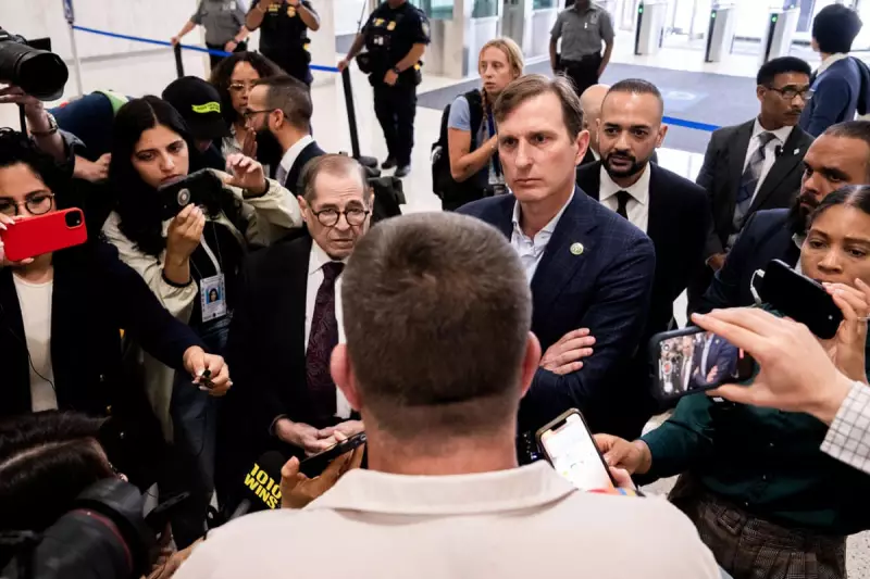 US Democrats Blocked from Visiting ICE Detention Centres: A Growing Controversy