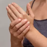 10 Warning Signs in Your Hands That Could Signal Serious Health Issues