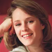 90s Film Legend Looks Unrecognisable in New Role – Fans Stunned!