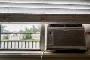 AC Dilemma Solved: Should You Leave Air Conditioning On or Turn It Off? | Expert UK Guide