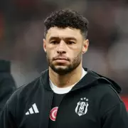 Alex Oxlade-Chamberlain Eyes Birmingham City Move After Besiktas Exit