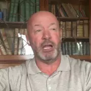 Alexander Isak Stuns Liverpool with Stunning Double – Newcastle Heroics Echo Shearer's Legacy