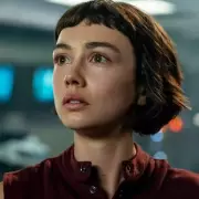 Alien Star Sydney Chandler Opens Up About Famous Father and Unique Upbringing