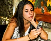 Apple's Foldable iPhone: Is the Flip Phone Making a Comeback?